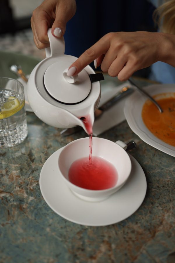 Teapot with Removable Infuser & Lid 37oz, Large Tea Pot with Stainless Steel Fine Mesh Infuser