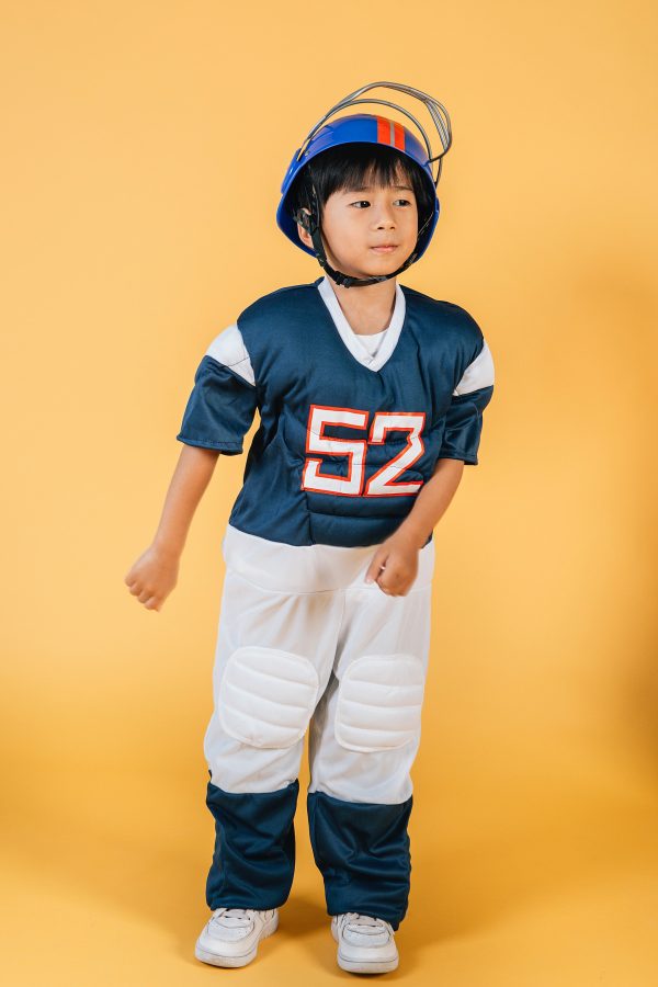 Children's American Football Set (Top, Shorts, Helmet) - Image 2