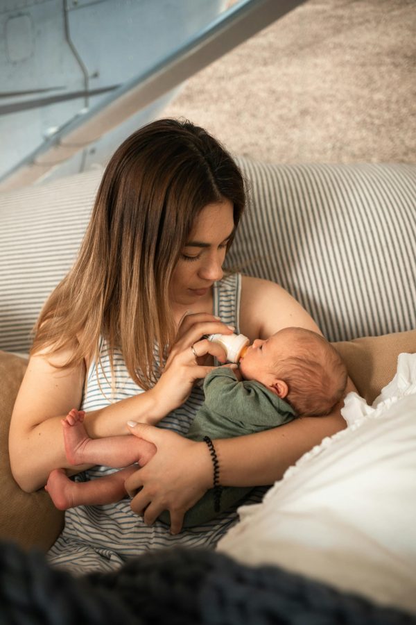Convenient To Carry Small Baby Bottles - Image 2