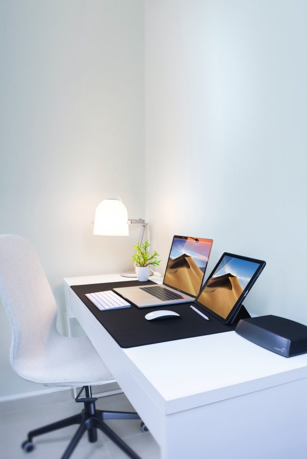 Apple 2023 10.2-inch iPad