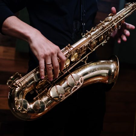 Sax Professional Saxophone With Carrying Case, Reeds, Cleaning Cloth, Gloves, Neck Straps, Mouthpieces