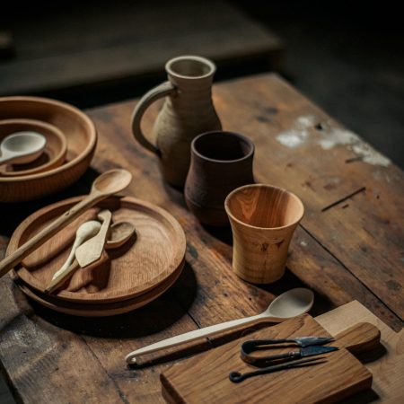 Carving handmade wooden tableware